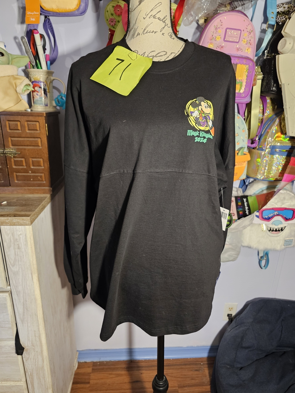 Mickeys Not So Scary Halloween Party Spirit Jersey NWT Size Medium 2024